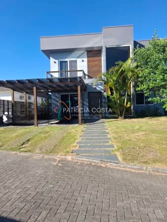 Casa Alto Padrão no Condomínio Lagoa Azul