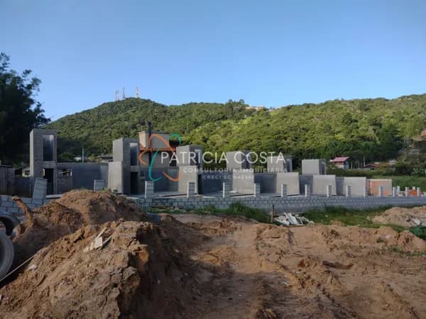 Sobrados á Venda no Ambrósio-Garopaba/SC