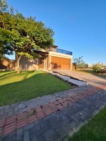 Casa à venda no Condomínio Garopaba Internacional- Garopaba/SC