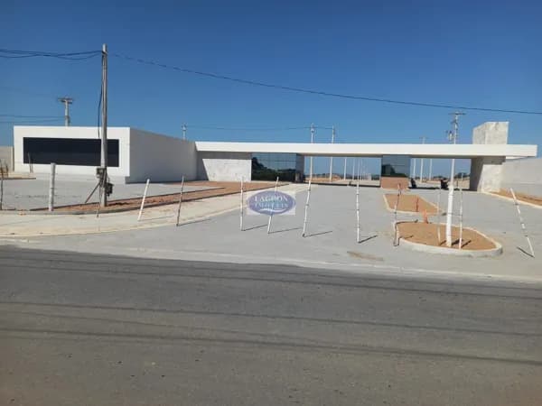 Terrenos À Venda em Condomínio Clube, São Pedro da Aldeia/RJ, R$ 138.600,00