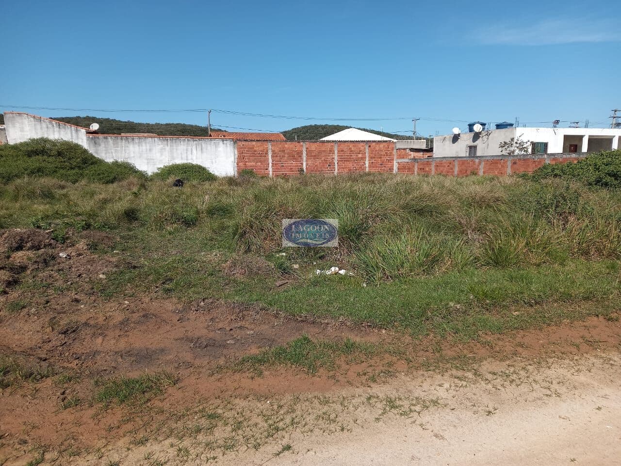 Terreno À Venda 450m² em Iguaba Grande/RJ R$ 80.000,00