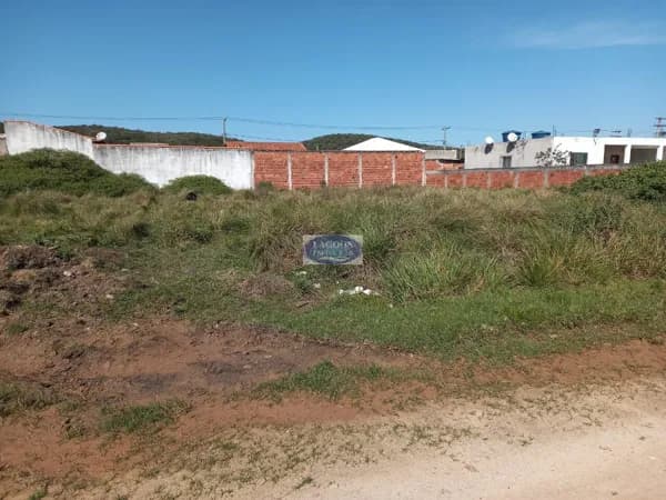 Terreno À Venda 450m² em Iguaba Grande/RJ R$ 80.000,00