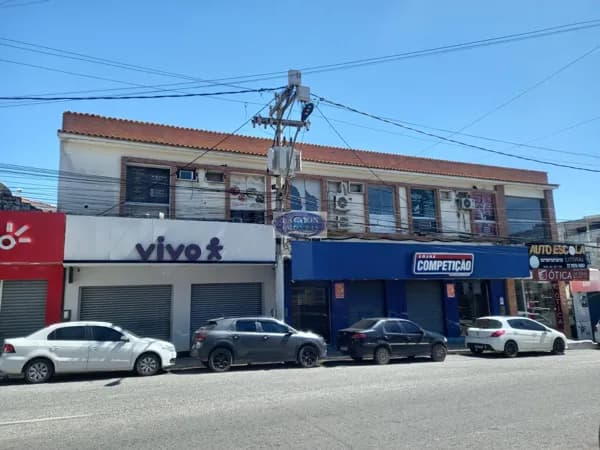 Aluguel de Sala Comercial no Centro de São Pedro da Aldeia/RJ - R$ 1.572,00