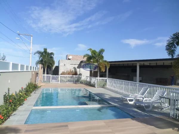 Casa À Venda em Condomínio, 3 Suítes, Nova São Pedro, São Pedro da Aldeia/RJ