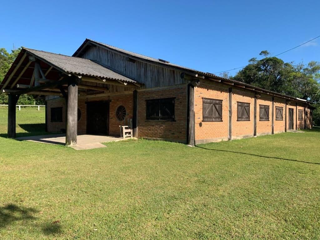 Sítio com infraestrutura para eventos