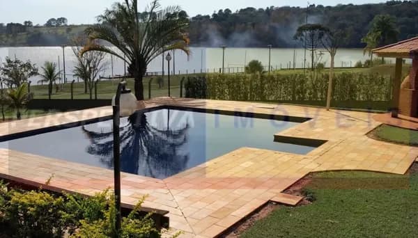 CASA EM CONDOMÍNIO NA REPRESA JURUMIRIM EM AVARÉ