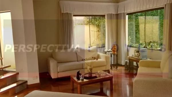 CASA NO MORUMBI