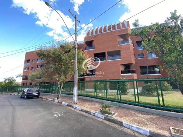 Apartamento em Águas de São Pedro