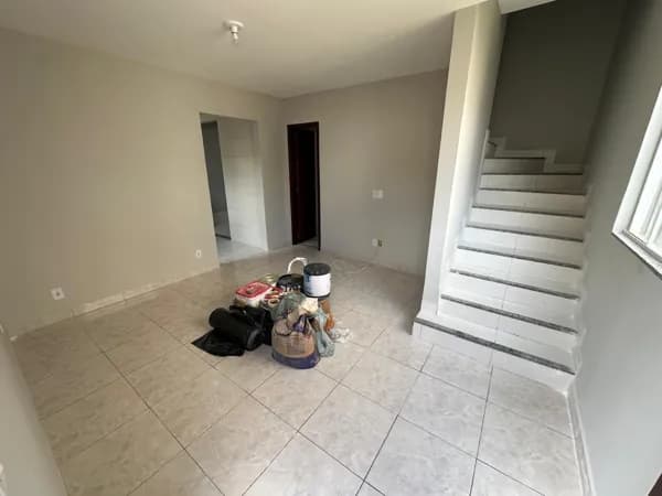 Otima casa com documentação inclusa