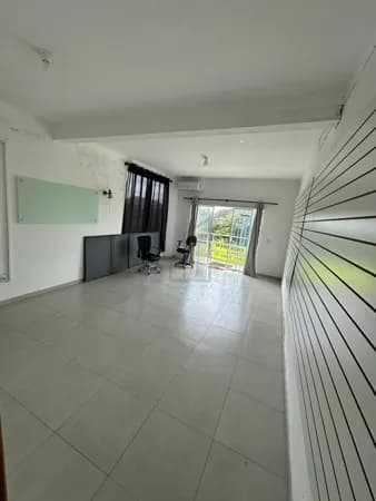 Sala/Conjunto em Florianópolis - São João do Rio Vermelho