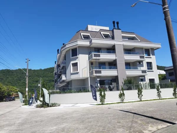 Apartamento Duplex à Venda na Praia dos Ingleses