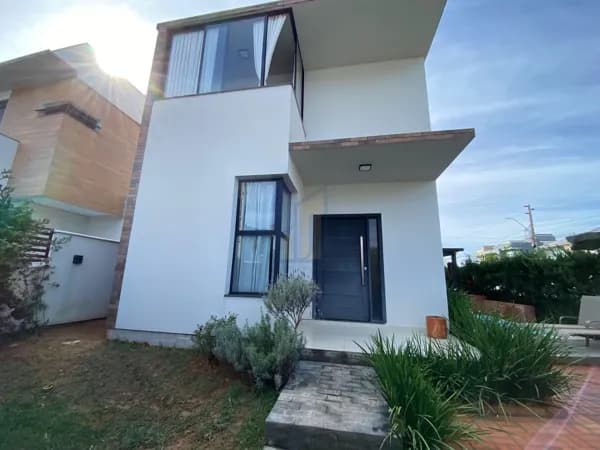 Casa Duplex em São João do Rio Vermelho, Florianópolis/SC