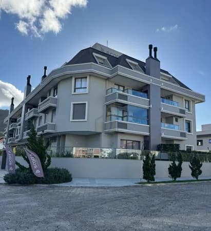 Apartamento Duplex à 500 Metros da Praia dos Ingleses, Florianópolis/SC