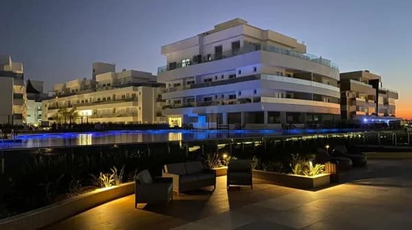Apartamento Alto Padrão à Venda na Praia dos Ingleses, Florianópolis/SC