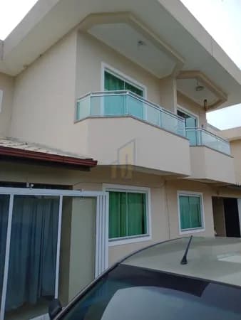Sobrado em Florianópolis - São João do Rio Vermelho