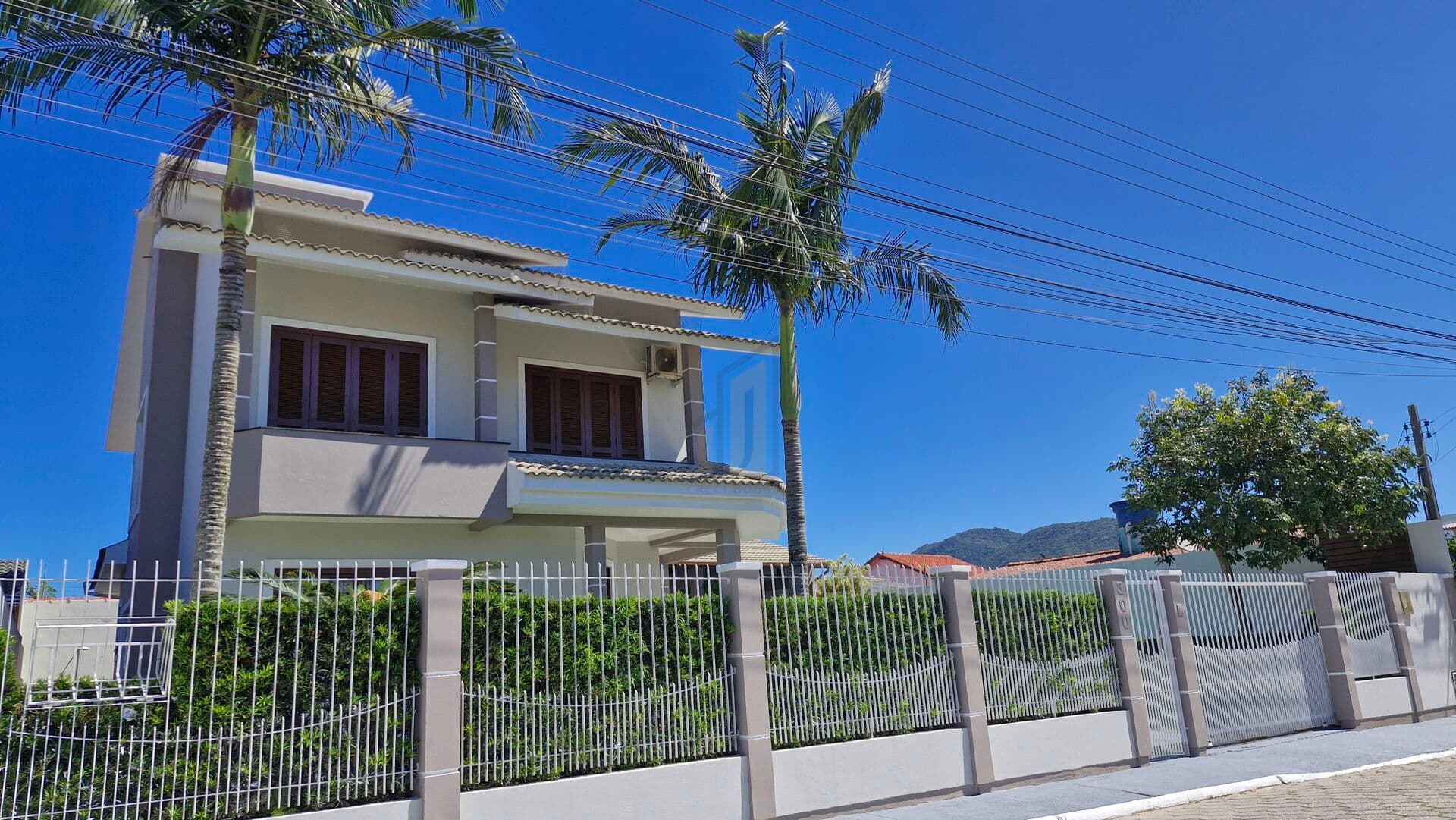 Casa Duplex à Venda no Bairro Ingleses, Florianópolis
