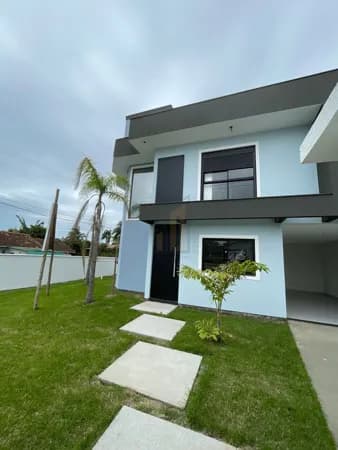 Casa Duplex à venda no Bairro Ingleses