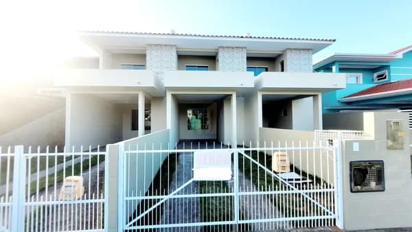 Casa Duplex à Venda no Bairro Ingleses, Florianópolis/SC