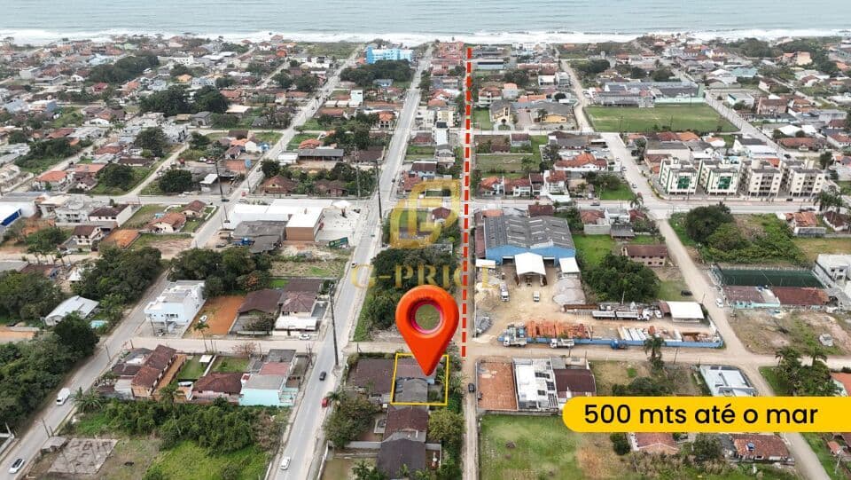 2 Casas em Terreno de Esquina Apenas 500 mts do Mar
