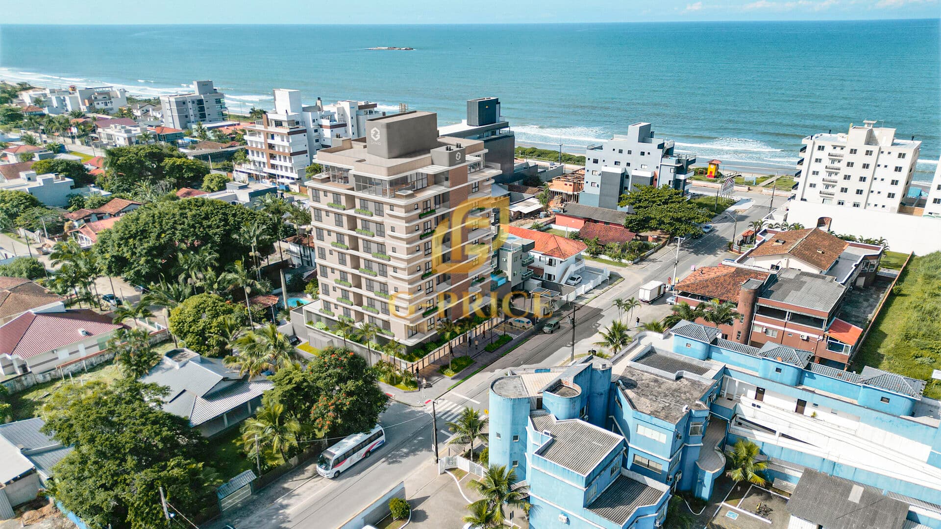 Apartamento de Alto Padrão com Vista Permanente para o Mar