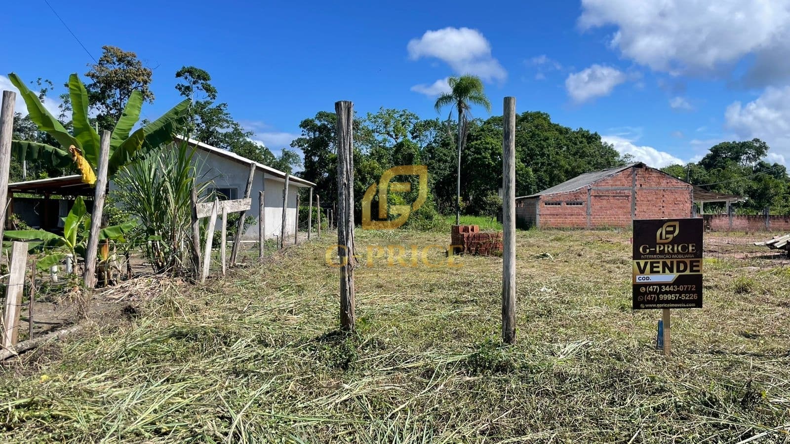 Excelente Terreno Pronto para Construir Apenas 500 mts do Mar