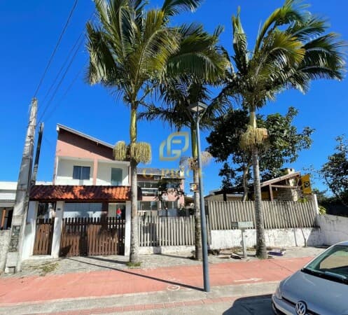 3 Lindos Aptos com Piscina no Centro da cidade à 550mts do Mar