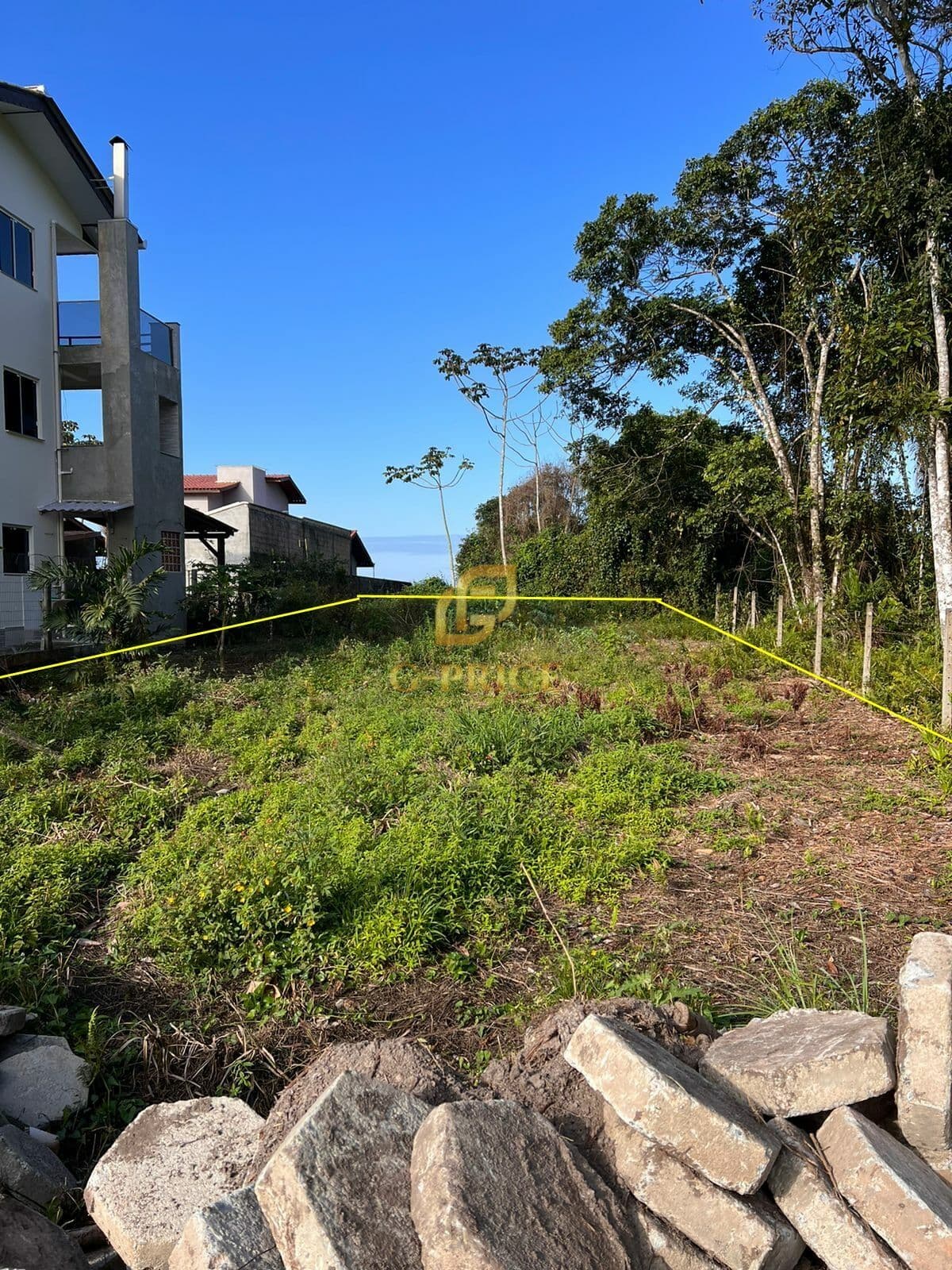 Maravilhoso Terreno Pronto para Construir uma Quadra do Mar - Balneário Rio Gracioso