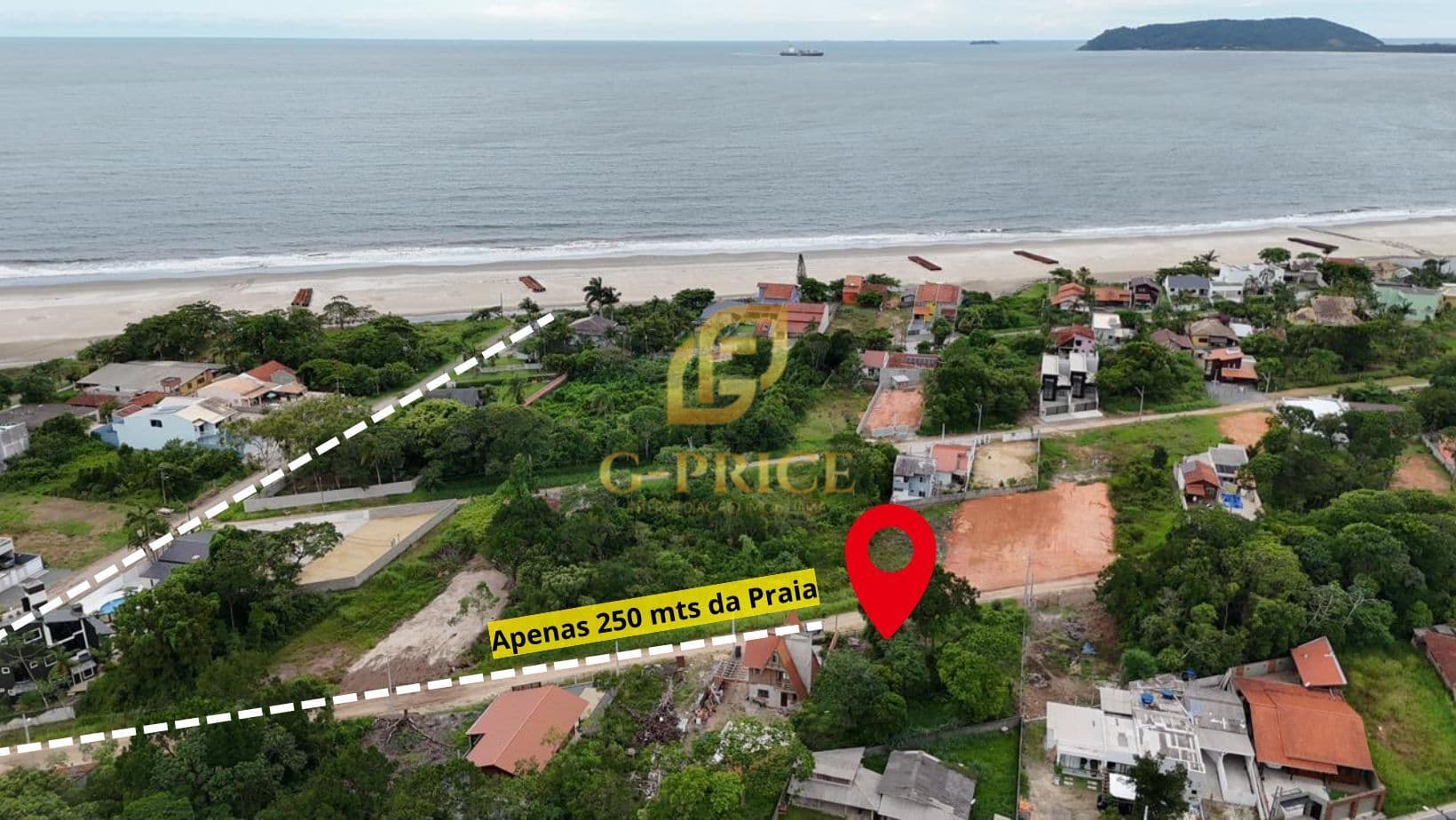 Excelente Terreno Face Leste apenas 250 mts da Praia