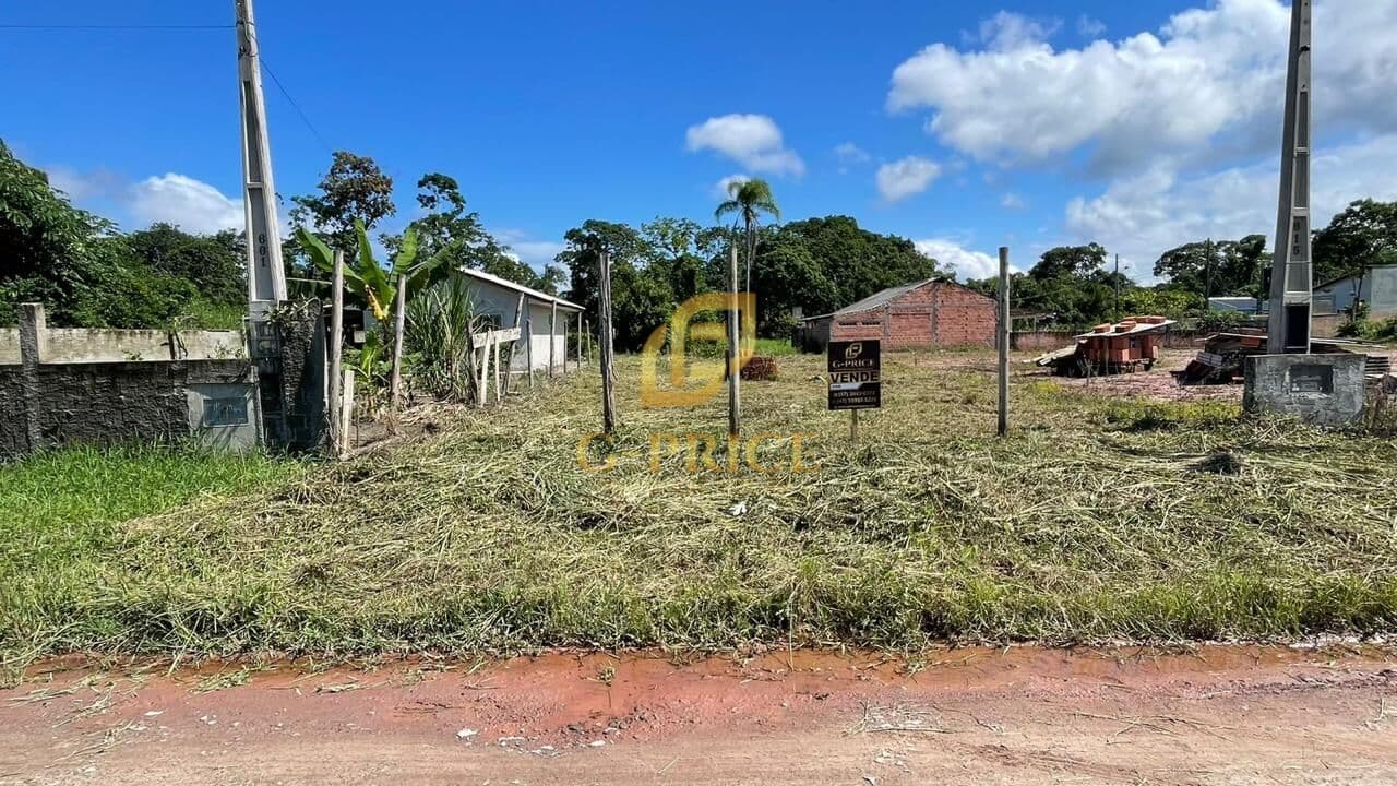Lindo Terreno Pronto para Construir com Projeto de Casa à 500 mts do Mar