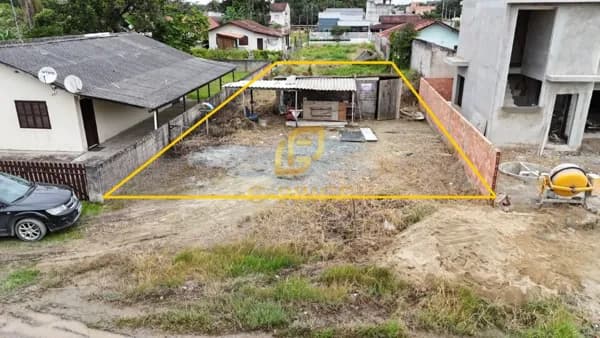 Ótimo Terreno Inteiro Pronto para Construir com em Região Nobre