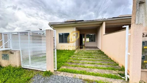 Linda Casa na Região Central da Cidade apenas 650 mts do Mar