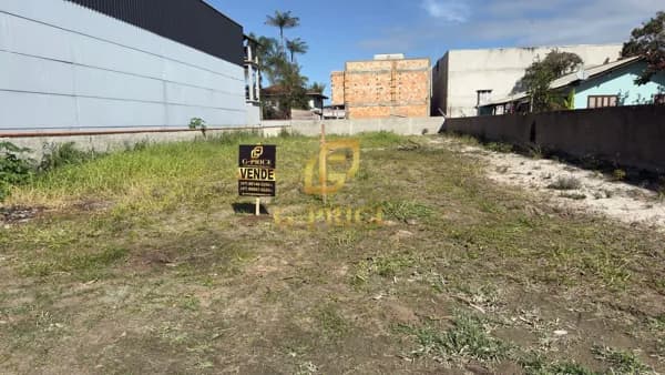 Excelente Terreno Pronto para Contruir com 630m² em Região Nobre