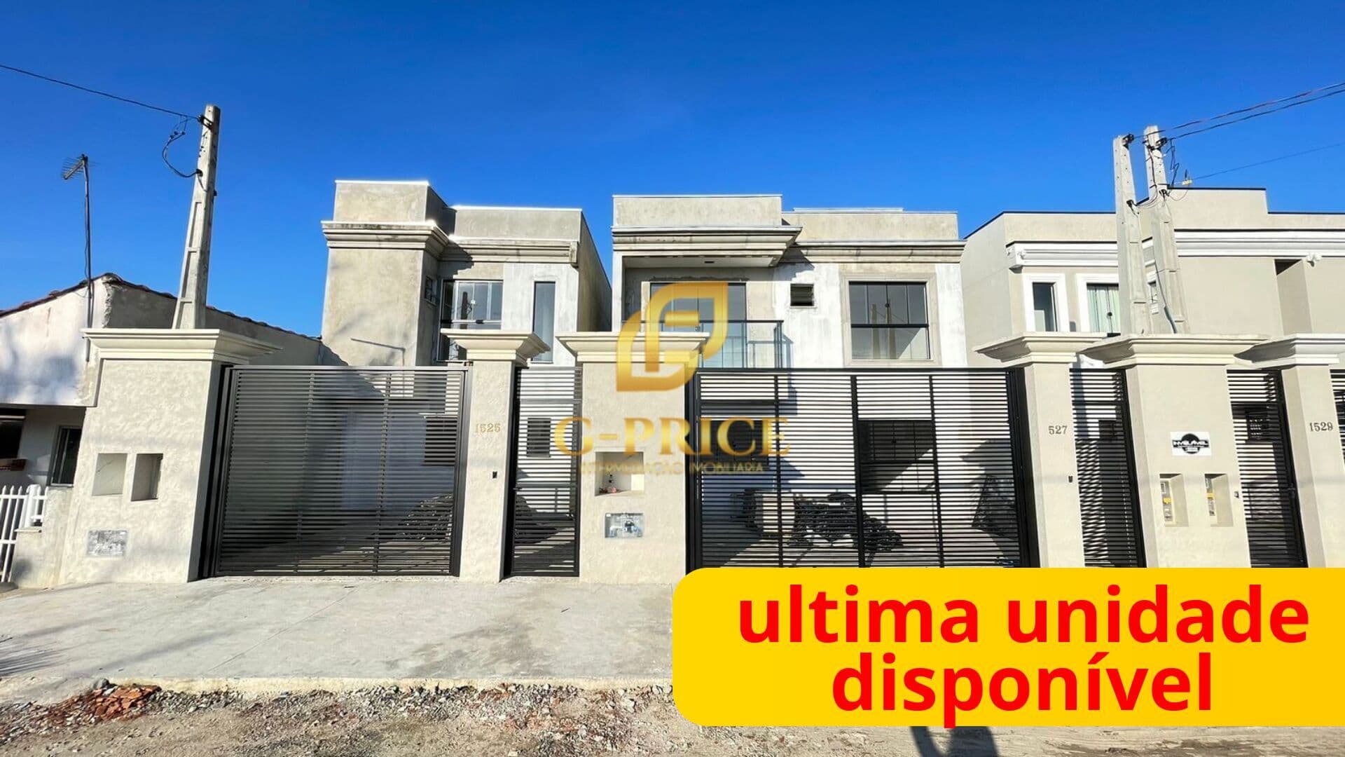 Sobrado de Alto Padrão com 2 Dormitórios sendo 1 Suíte