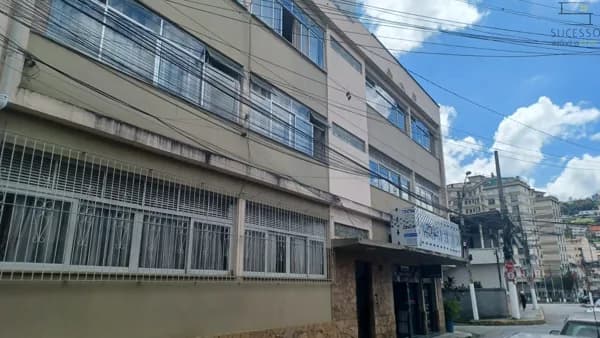 Apartamento à venda no Centro
