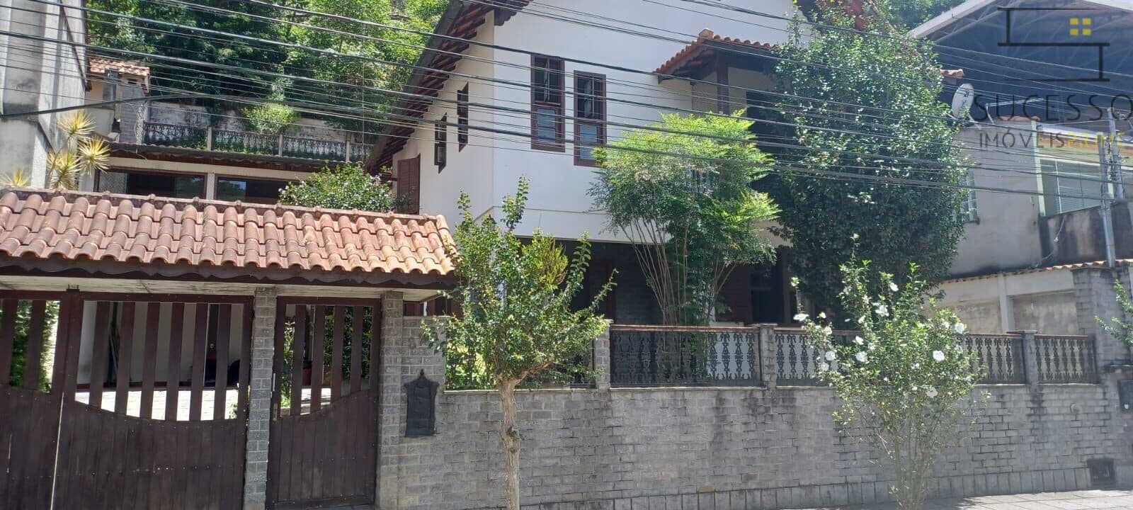 Casa Duplex a venda no Cônego