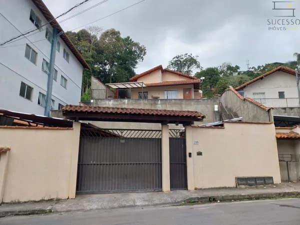 Casa à venda em Varginha