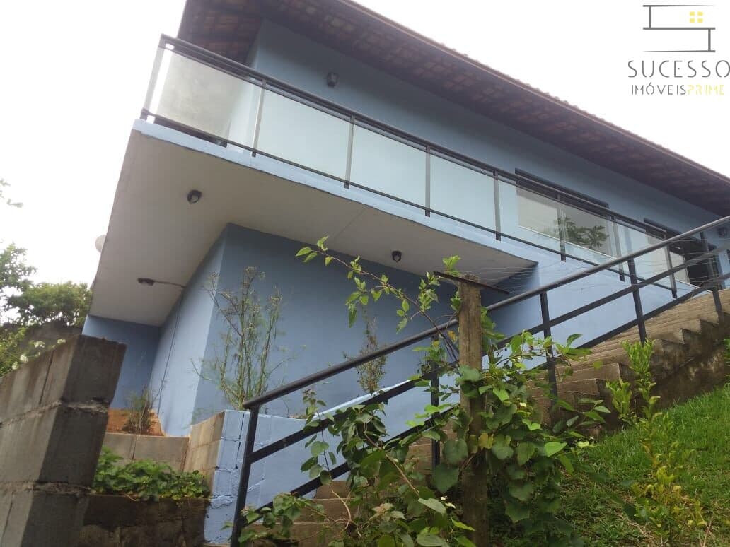 Casa a venda em Amparo