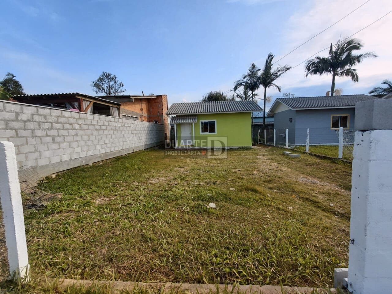 Casa Aconchegante na Passagem do Massiambu: Seu Novo Lar em Palhoça