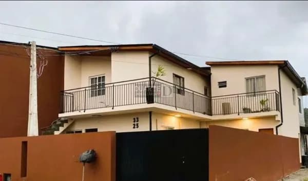 Imóvel com 4 apartamentos em Serraria, São Josè