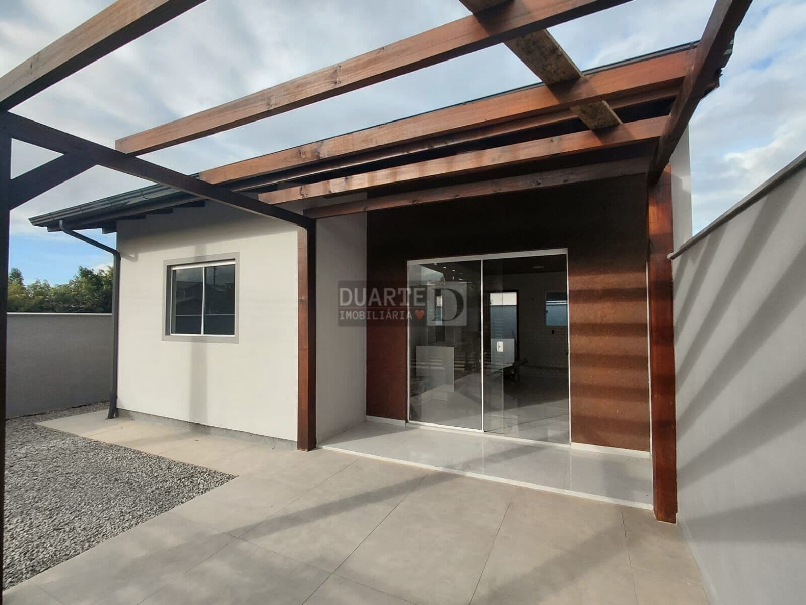 Casa à venda no bairro Passagem do Massiambu em Palhoça/SC