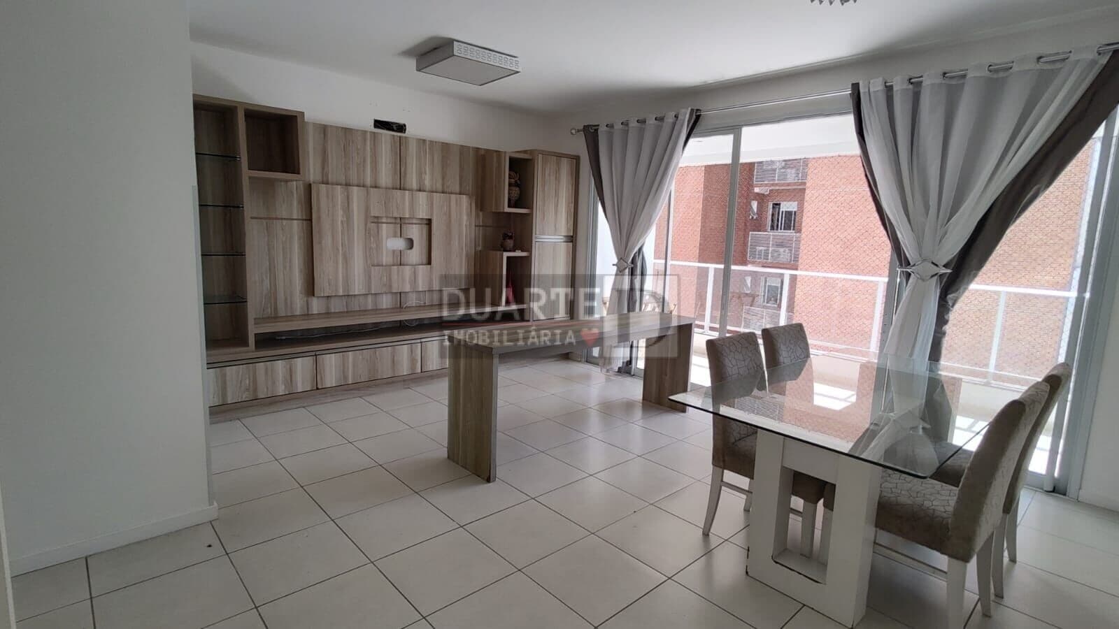 Apartamento Alto Padrão de 03 quartos no Passeio da Pedra Branca