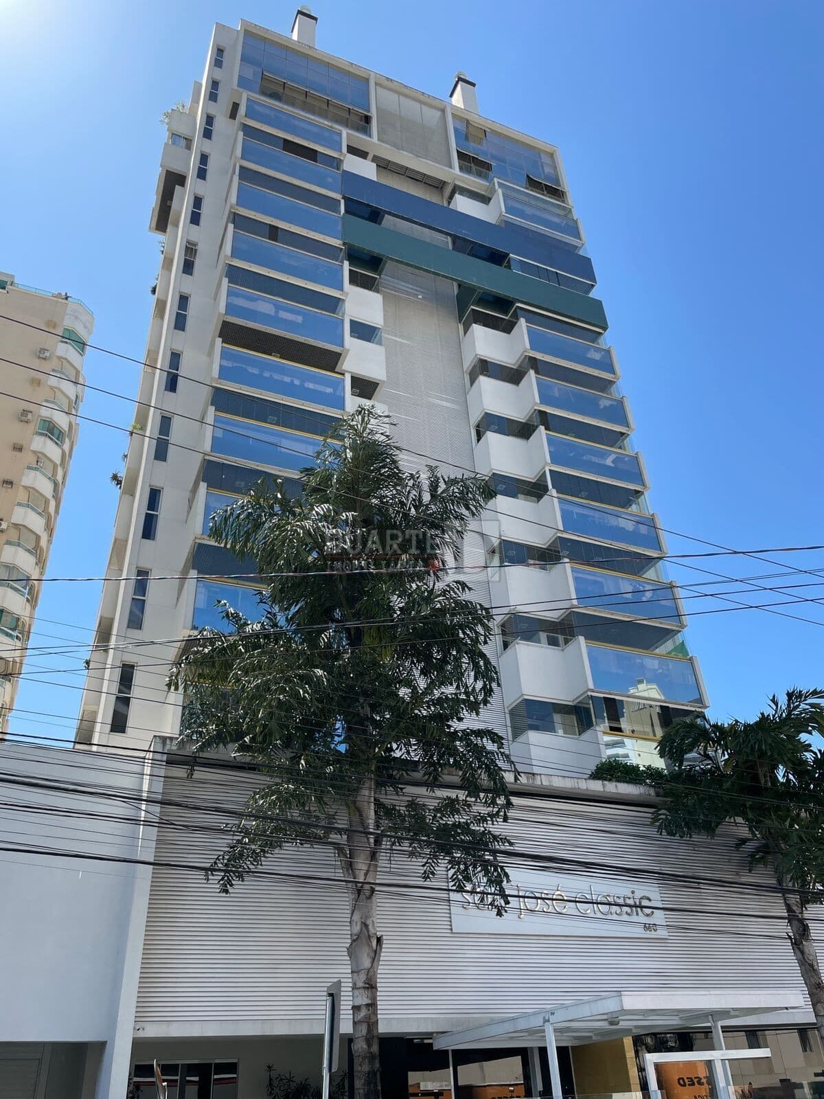 Apartamento Alto Padrão em Campinas, São José/SC