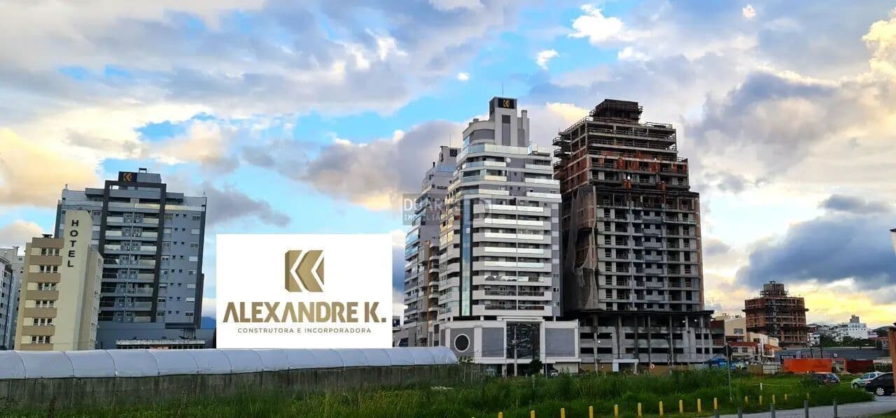 Apartamento Alto Padrão em Pedra Branca, Palhoça/SC