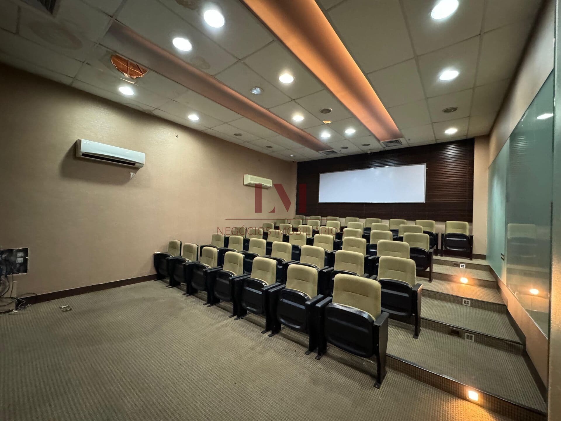 Ponto Comercial/Loja/Box em Uberlândia - Centro