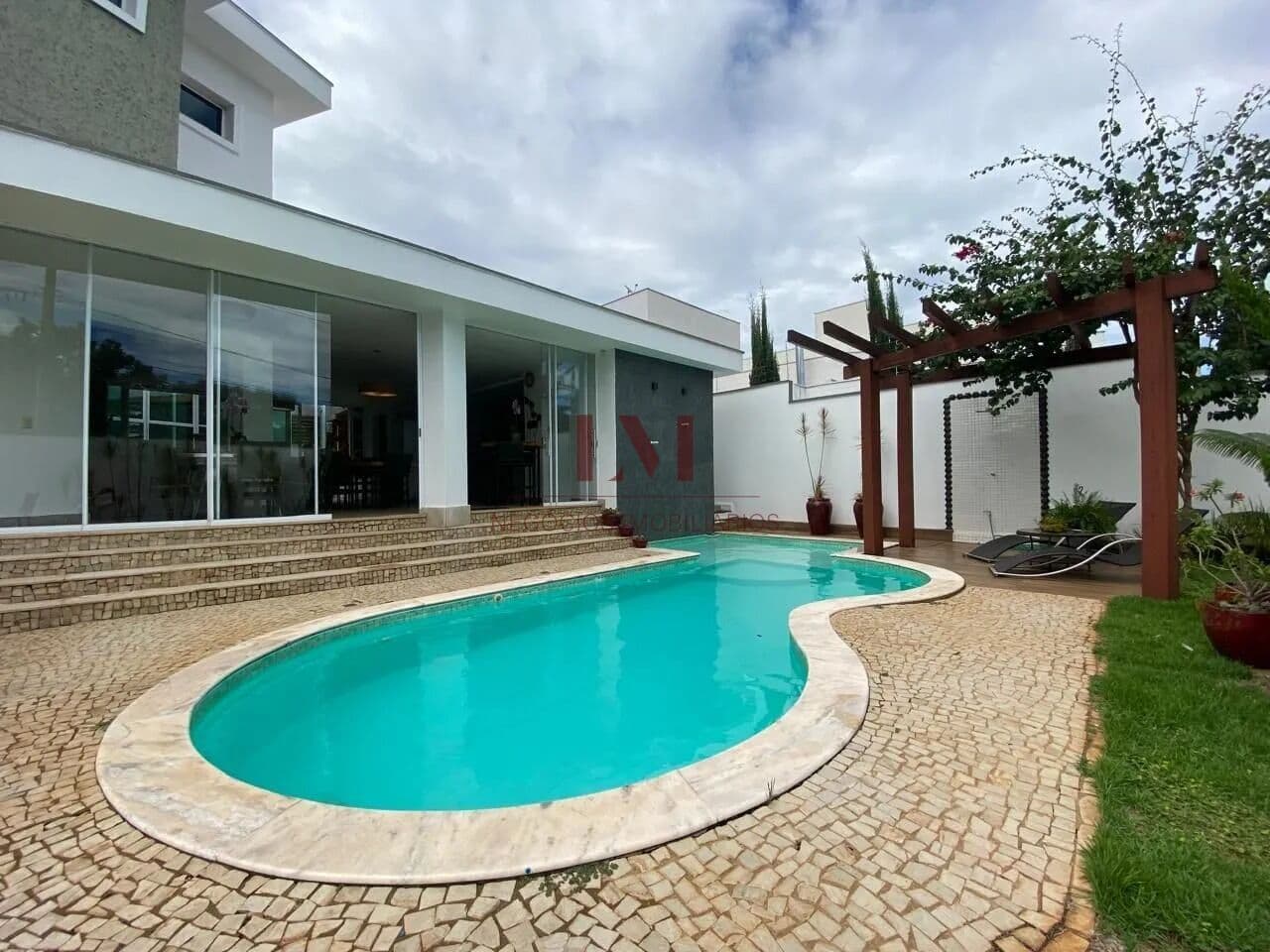 Casa Jardim Inconfidencia