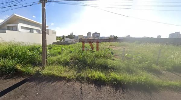 Terreno Residencial/Comercial Morada da Colina
