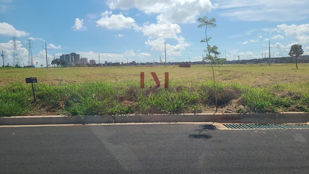 Terreno no Condomínio Gávea Jardins