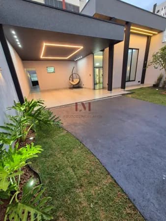 Casa em Uberlândia - Jardim Botânico