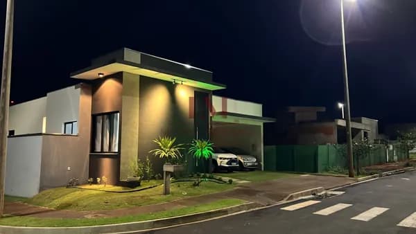 Casa de Condomínio em Uberlândia - Grand Ville