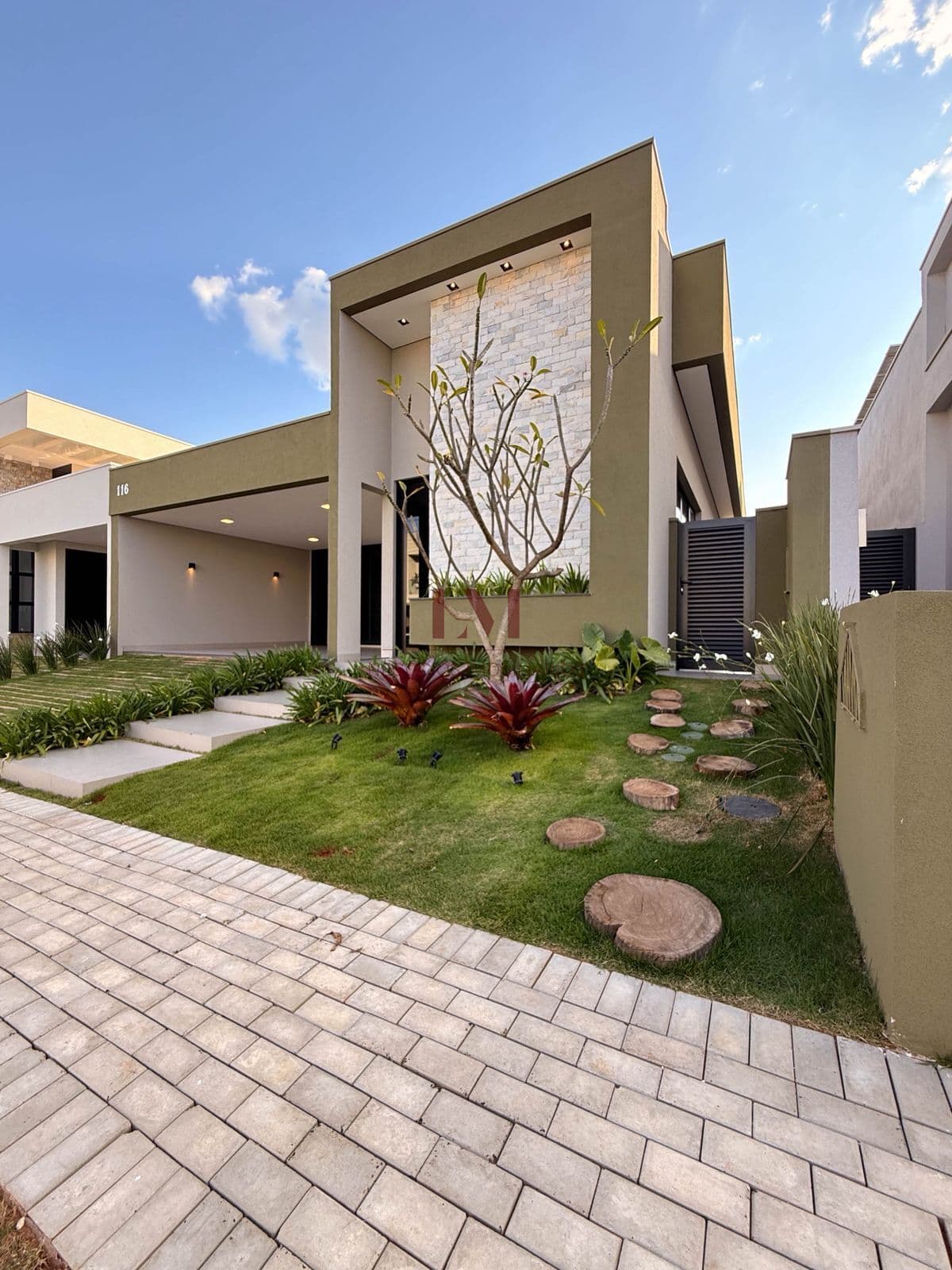 Casa de Condomínio em Uberlândia - Jardim Botânico
